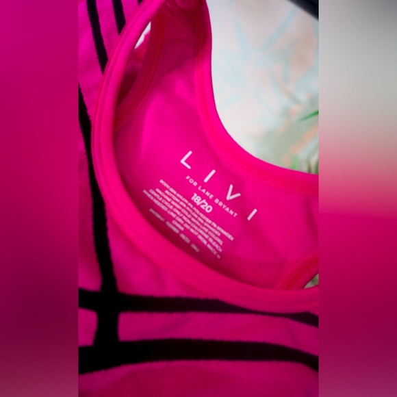 SOLD ALREADY 🛑 LIVI SPORT BRA NEW - Picture 7 of 7